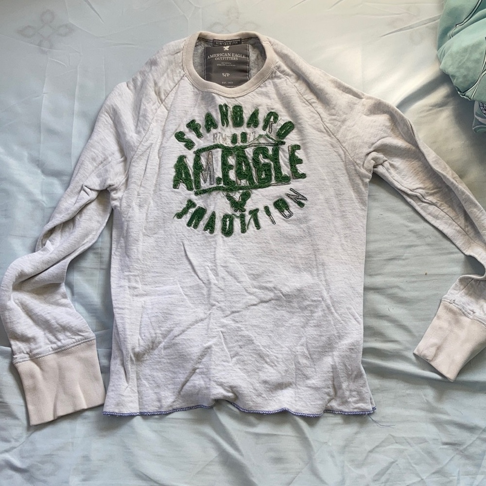 Men’s American eagle sweater